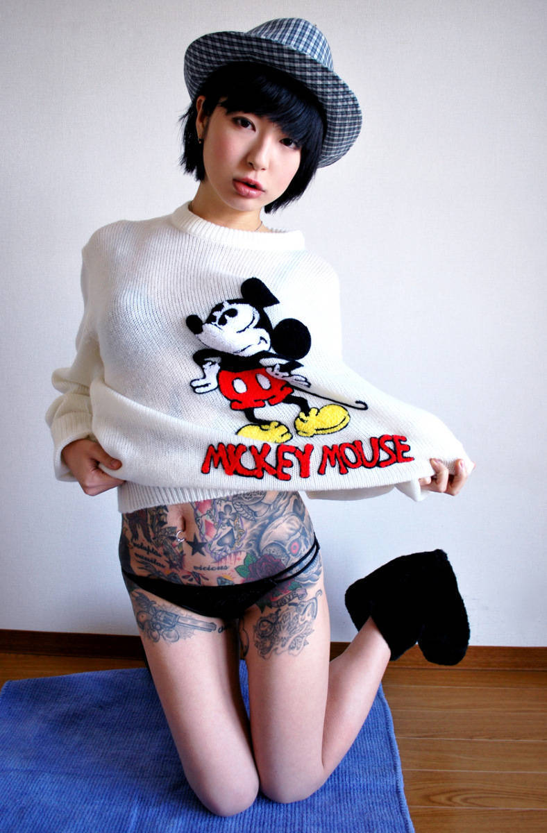 Image Hosted by UploadHouse.com