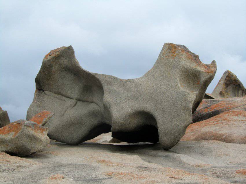 850x637 Remarkable Rocks 1