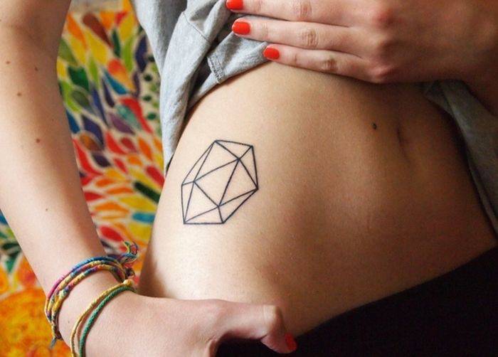 Geometryczne tatuaże 40