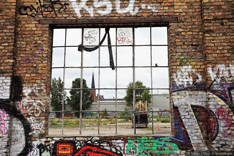 800x533 Street Art - Berlin 9