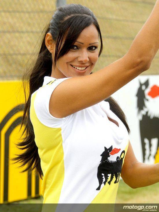 Dziewczyny z MotoGP 2010 7