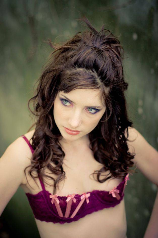 Dziewczyna dnia: Susan Coffey 63
