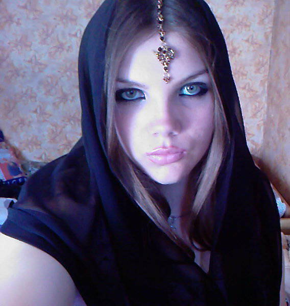 Image Hosted by UploadHouse.com