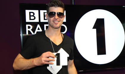 Robin Thicke Reclaims The Number 1 Spot After Just Two Weeks Away