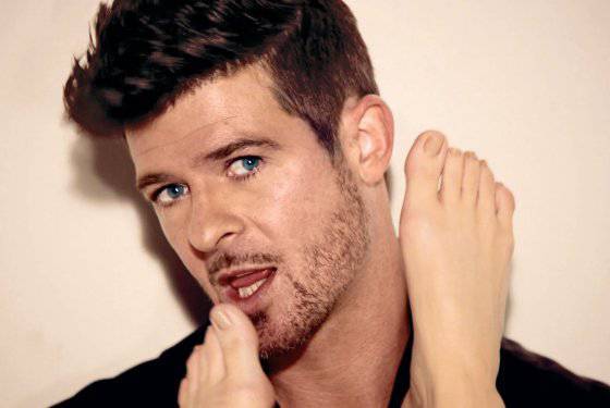 How Robin Thicke Became The Dork King Of R&B